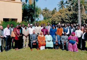 Group photo for the ECA-led workshop in Gambia. Stakeholders and members of the Ministry of Petroleum & Energy included in this large group shot.